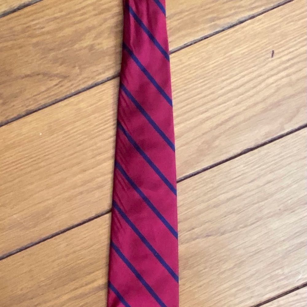 Brooks Brothers 60” Imported Pure Silk